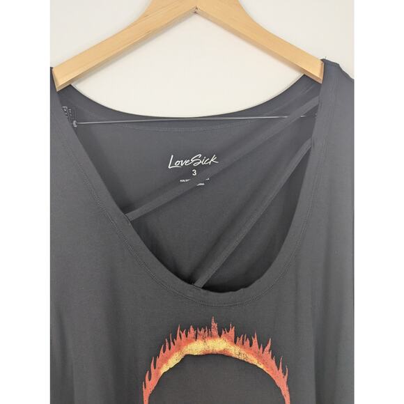 NWT Torrid Lovesick Flame Skull Strappy Long Sleeve Hi-Low Shirt - Picture 6 of 9